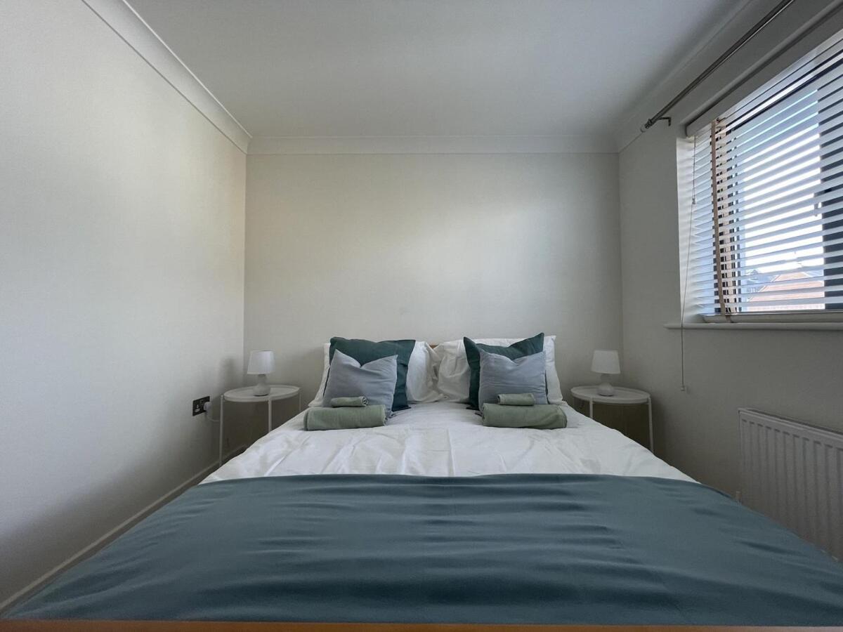 Comfortable Home W Private Parking Charlestown Чарлстаун Екстериор снимка