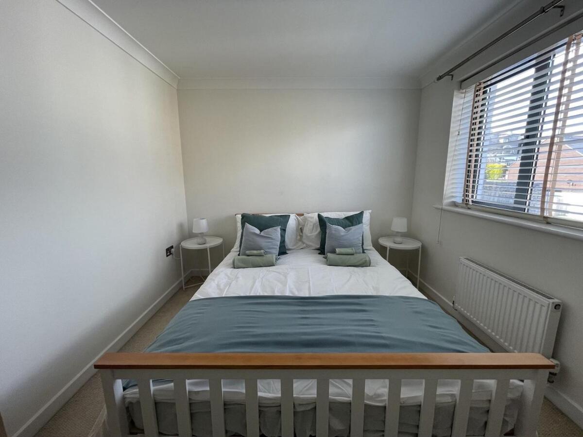 Comfortable Home W Private Parking Charlestown Чарлстаун Екстериор снимка