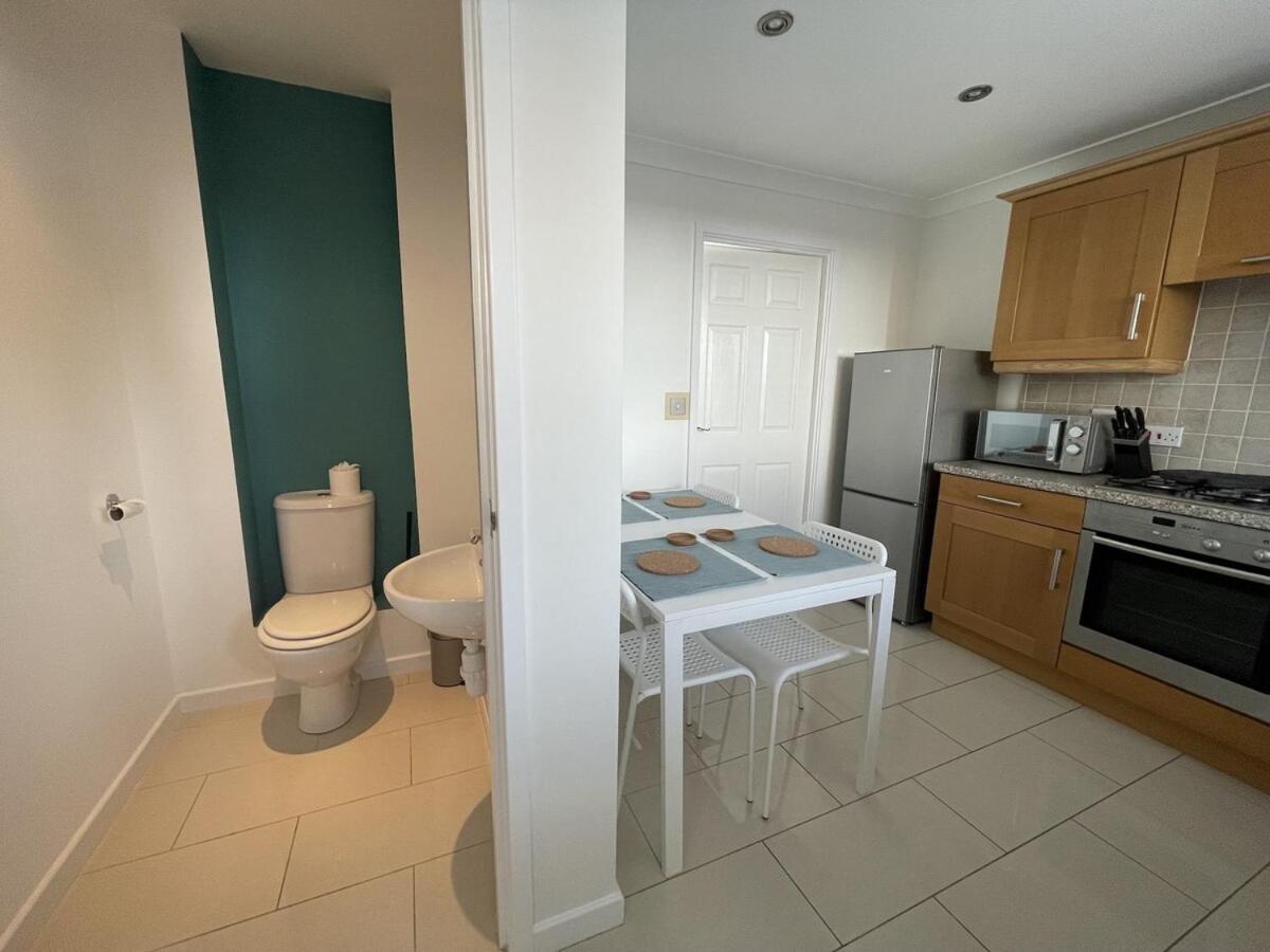 Comfortable Home W Private Parking Charlestown Чарлстаун Екстериор снимка