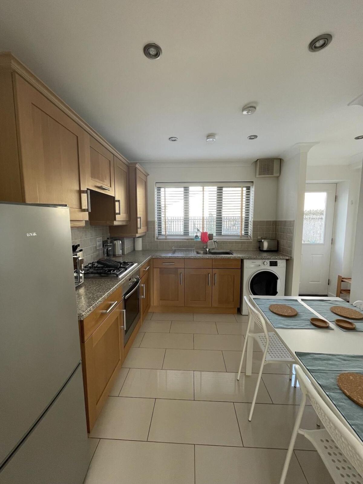 Comfortable Home W Private Parking Charlestown Чарлстаун Екстериор снимка
