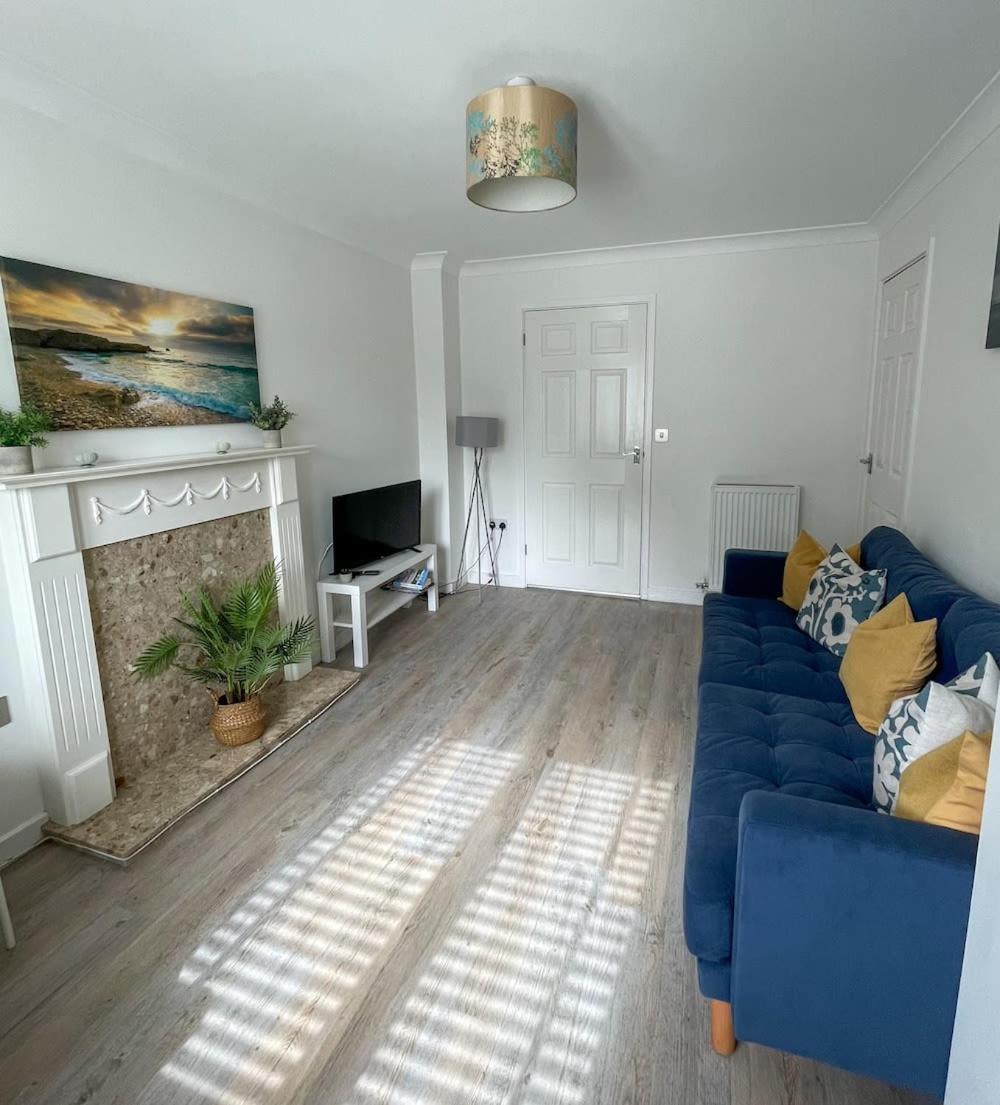 Comfortable Home W Private Parking Charlestown Чарлстаун Екстериор снимка